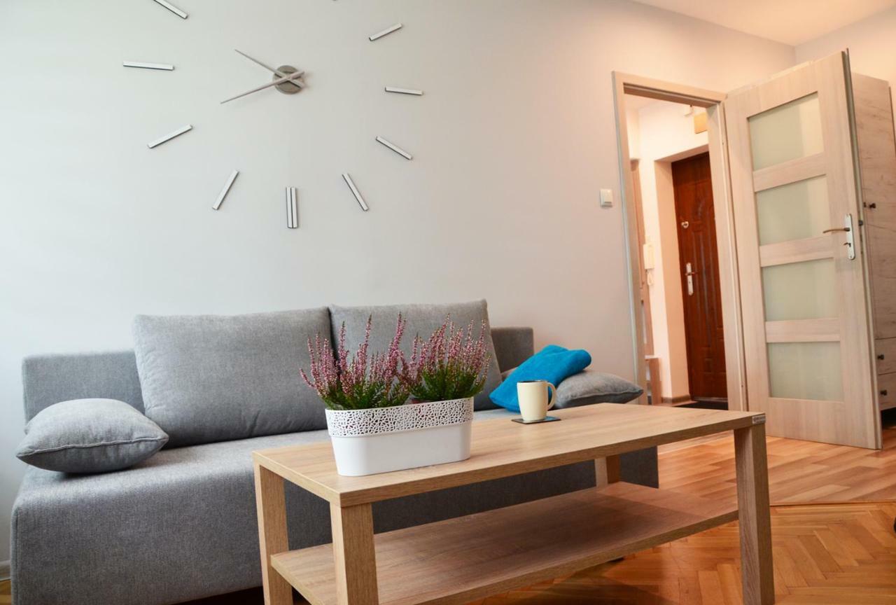 Apartament Leliwa - Centrum Тарнув Екстер'єр фото